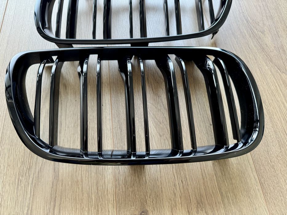 Решетки двойни черни бъбреци броня BMW БМВ Х3 Е83 X3 E83 черен лак