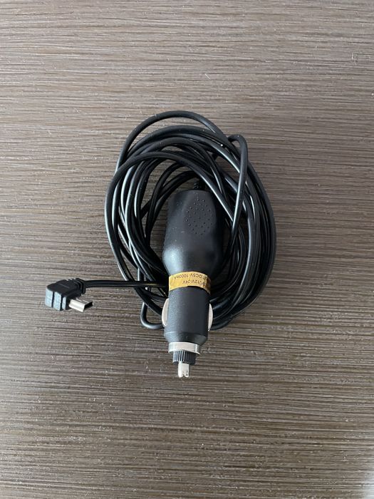 Видеорегистратор + задна камера