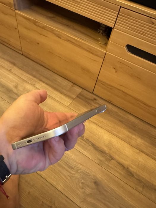 Iphone 15 plus 128 ГБ