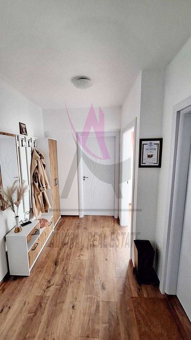 Дава се под наем Двустаен апартамент в Варна, Трошево - 46 кв.м за 460 € - Снимка #3