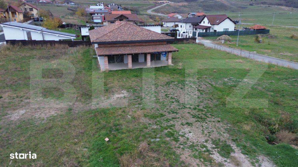 Casa spatioasa in Ciugud, la gri – confort si liniste aproape de ora