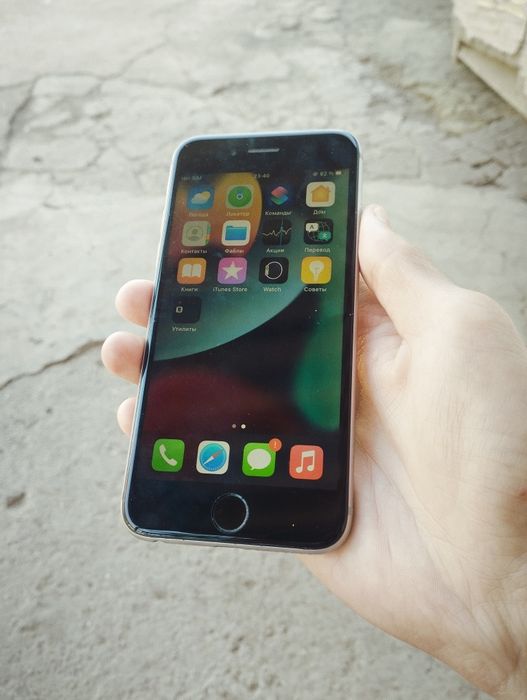 Продам iPhone 6s