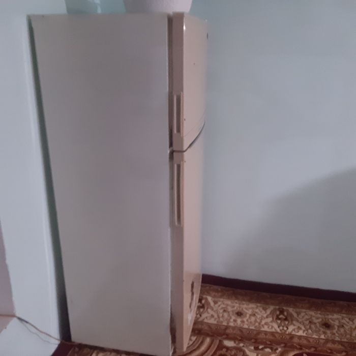 Продаю холодильники