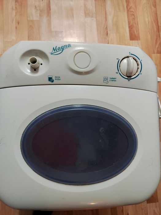 Продам стиральную машинку малютка
