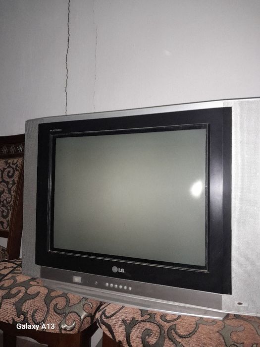 Telvizor lg yaxshi holati