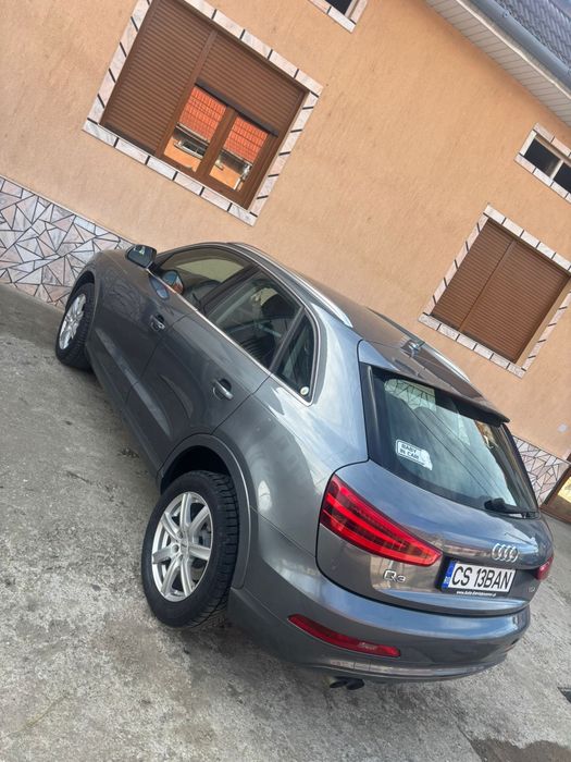 Audi Q3/2012/2.0 TDI/140PC/