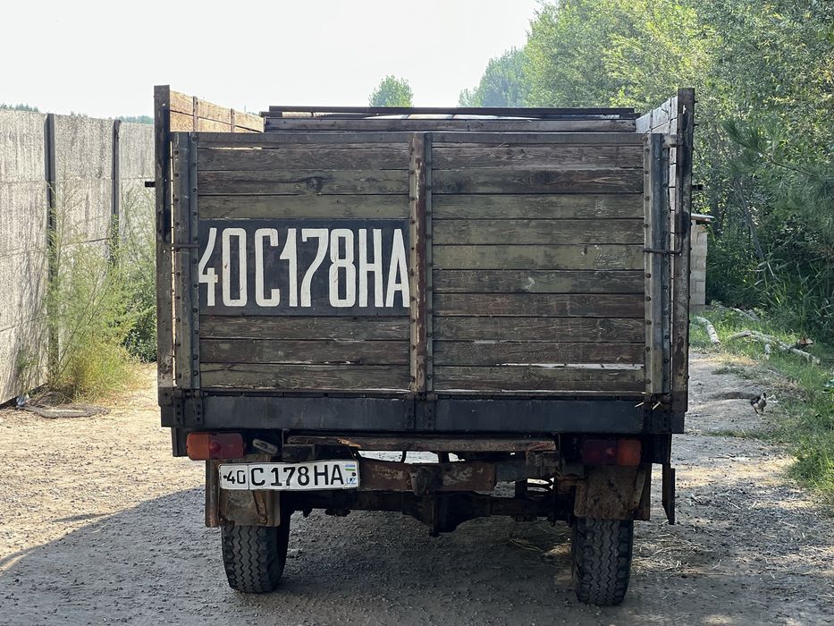 UAZ 3303 Bortovoy sotiladi, holati yaxshi