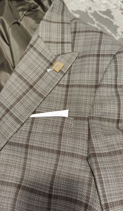 Costum elegant slim