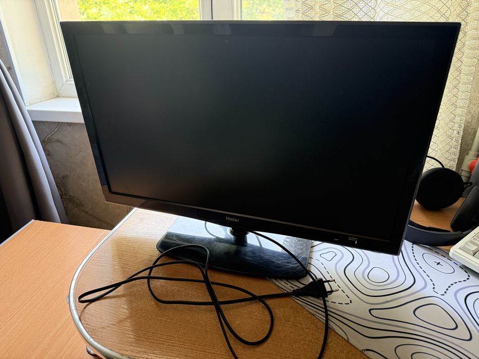 Монитор-телевизор Haier