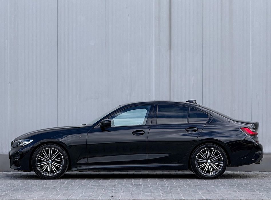 BMW 3 Series 2019 — imagine 3