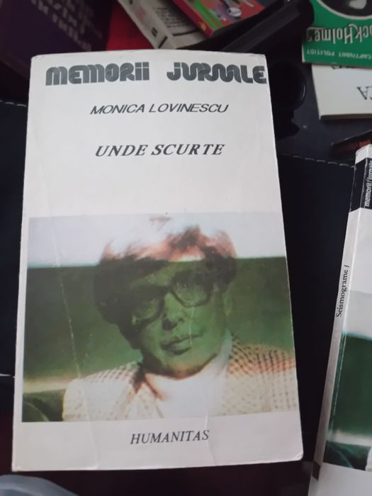 Carti revoluția romana/autograf monica Lovinescu (unde scurte)