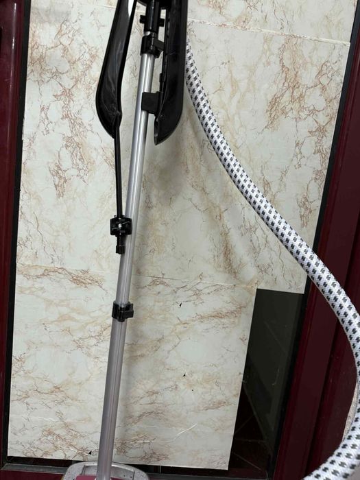 Вертикална парна ютия VINATO