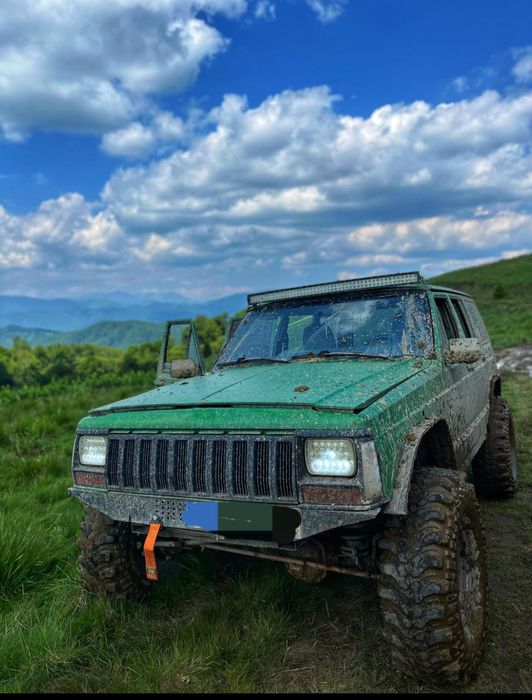 Vând proiect jeep Xj M57