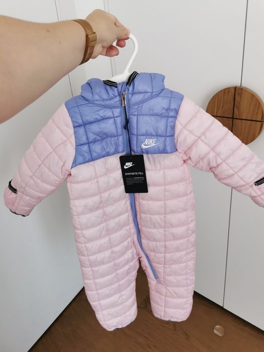 Salopeta/Combinezon Costum de Ski Nike - 12 luni