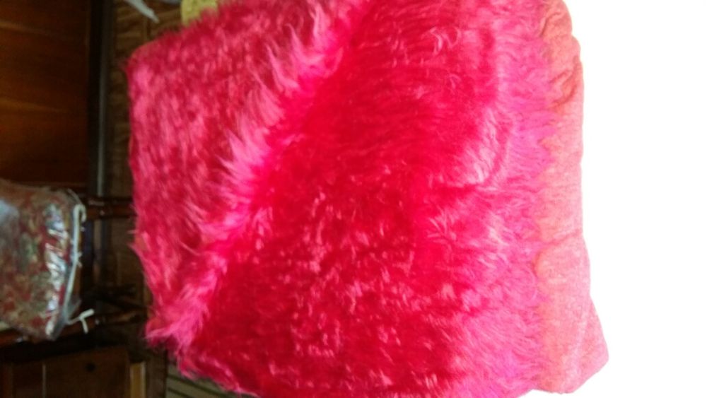 Тъкани губери и ледика