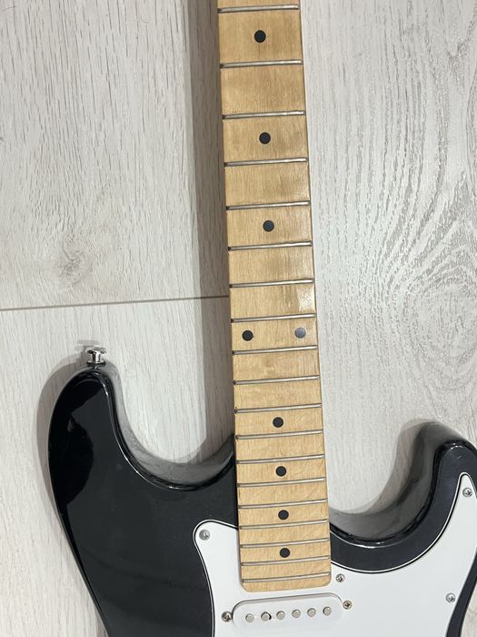 Chitara behringer stratocaster