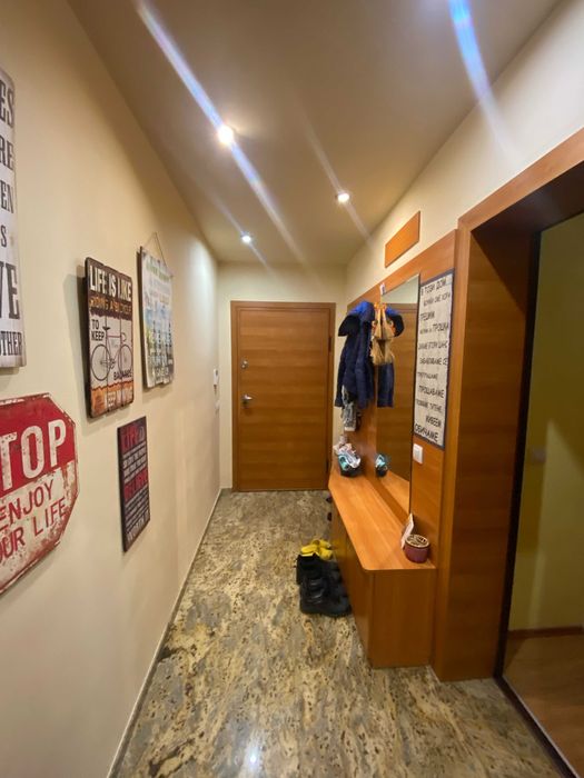 Продава се Многостаен апартамент в Русе, Център - 173 кв.м за 1561 €/кв.м - Снимка #14