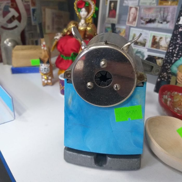 Продаются предметы времен СССР