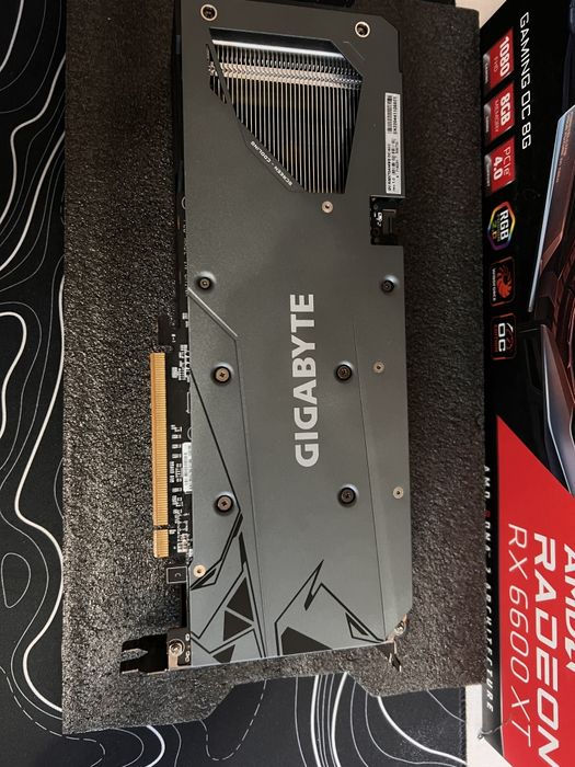Видеокарта RX6600XT
