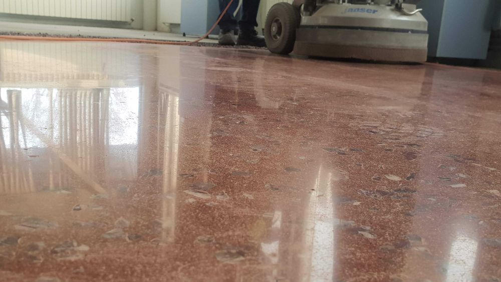 Frezare, slefuire si scarificare pardoseli din beton, sape, inlaturare epoxy