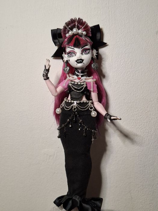 Monster High Draculaura Custom OOAK / монстър хай