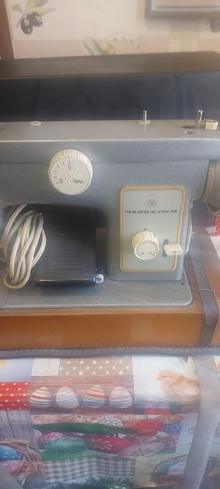 срочно продам Швейную машинку