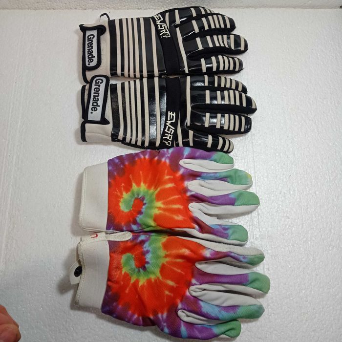 Burton Grenade  Salomon Quiksilver  Buff  ONEILL