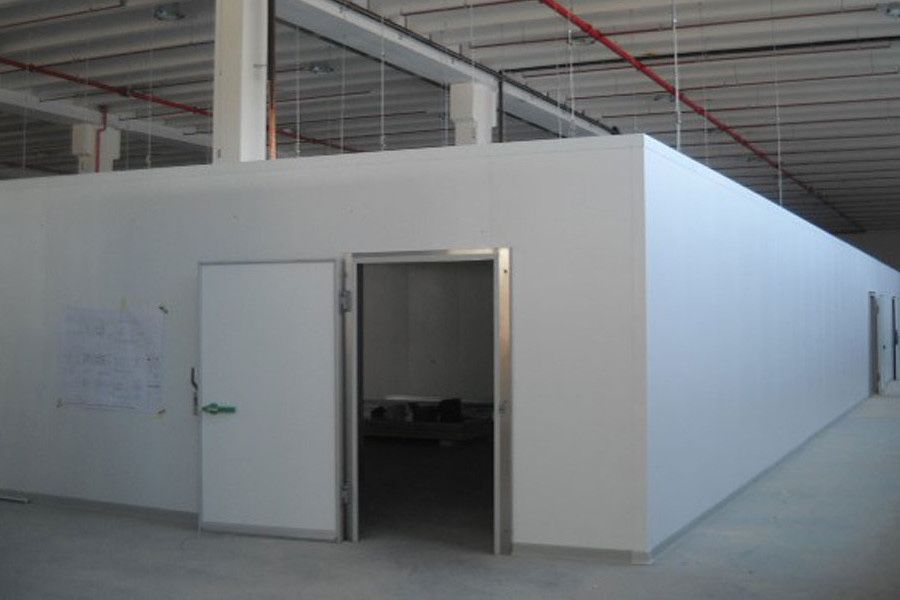 Reparatii vitrine frigirifice