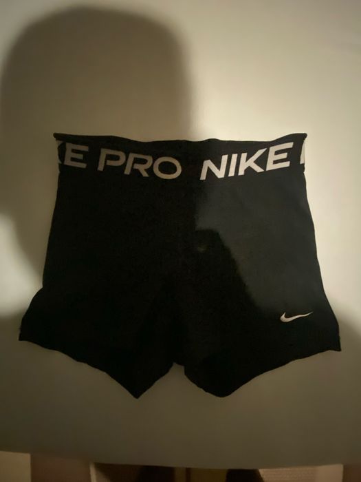 Къс, спортен клин Nike pro