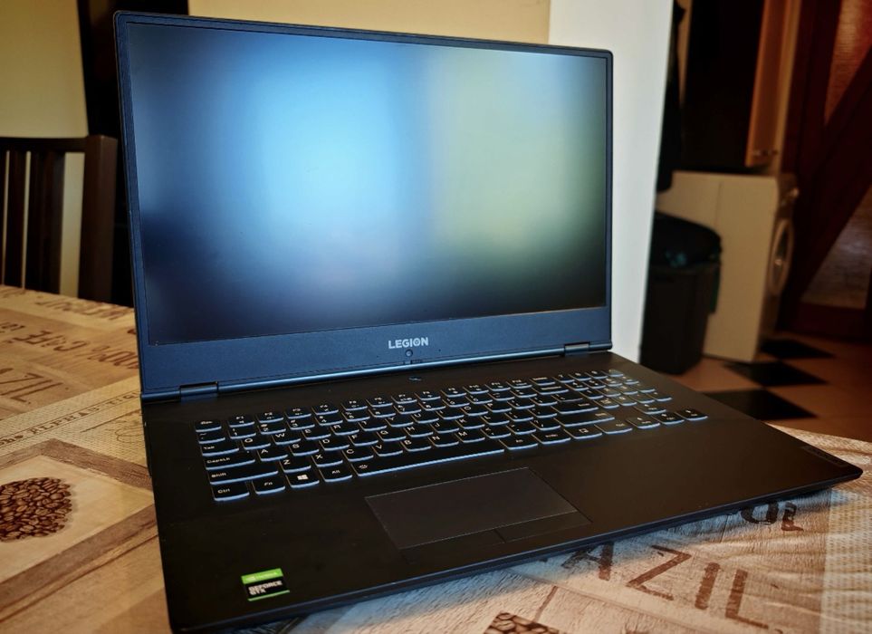 Laptop gaming lenovo y540