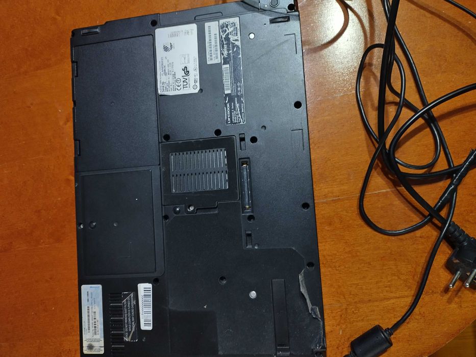 Лаптоп Fujitsu 15.6 инча