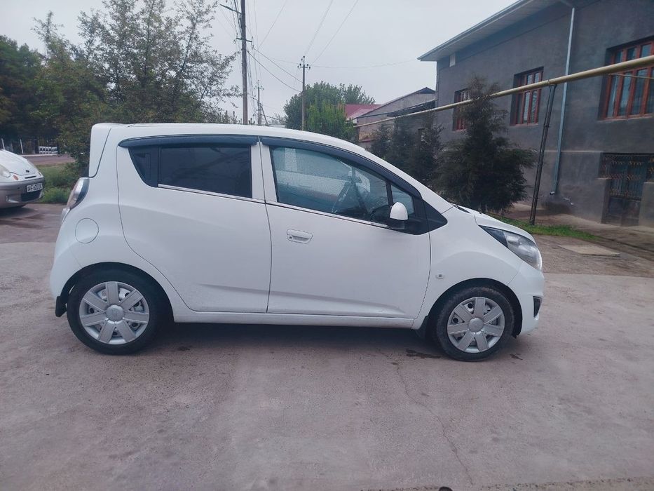 Chevrolet Spark 2012 — 2