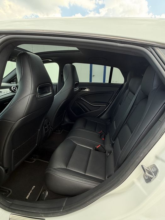 Vand merceds CLA 45 AMG shooting brake (  NU A class, NU GLA )