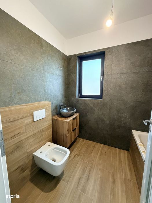 Casa individuala langa padure 400 mp teren