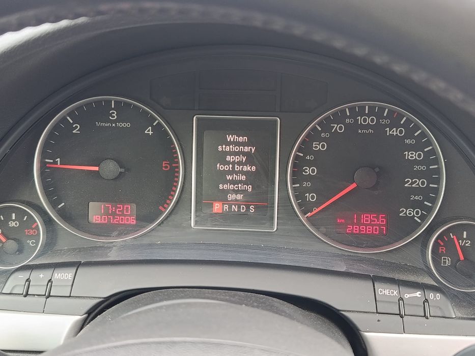 Audi A4 2008 2.0 tdi automat