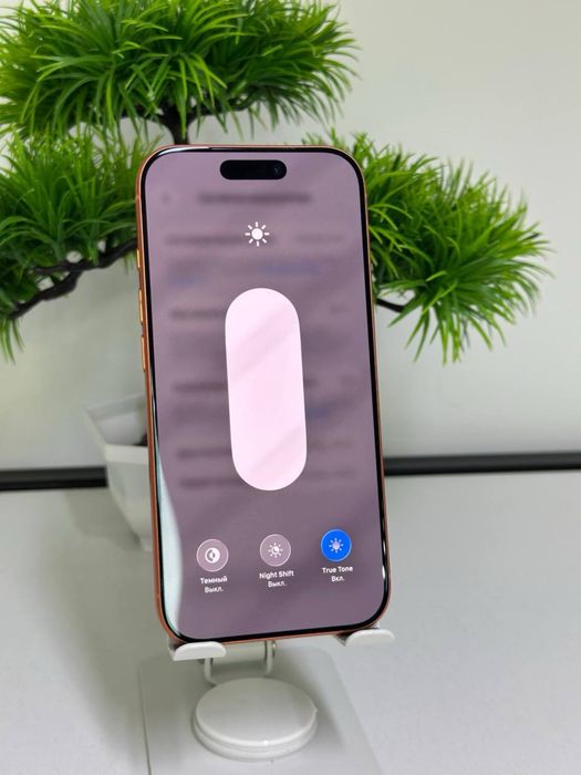 iPhone 17 Pro 256gb оранжевый