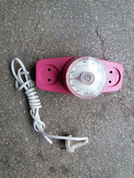 Priza dubla pornit oprit..