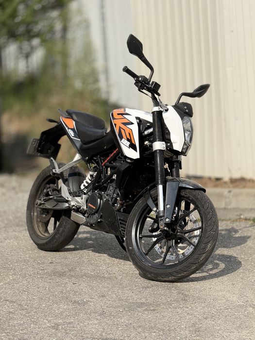 Vand KTM Duke 125  2014