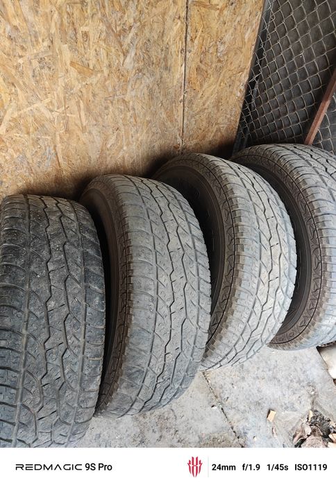 Продам комплект резины A/T Maxxis m+s
