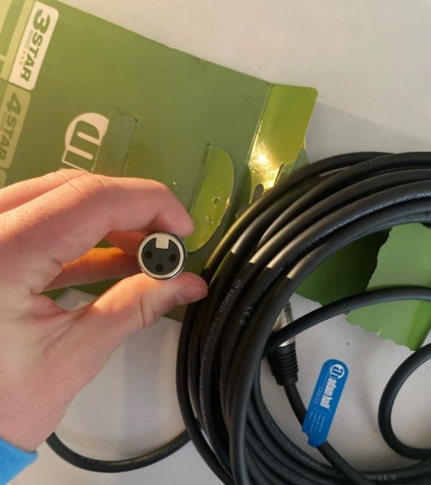 Cablu XLR nou nout casti/boxe/consola/dj 10M