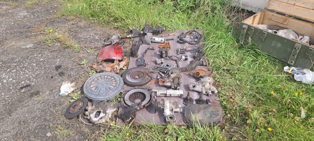 Запчвсти на ауди б 4