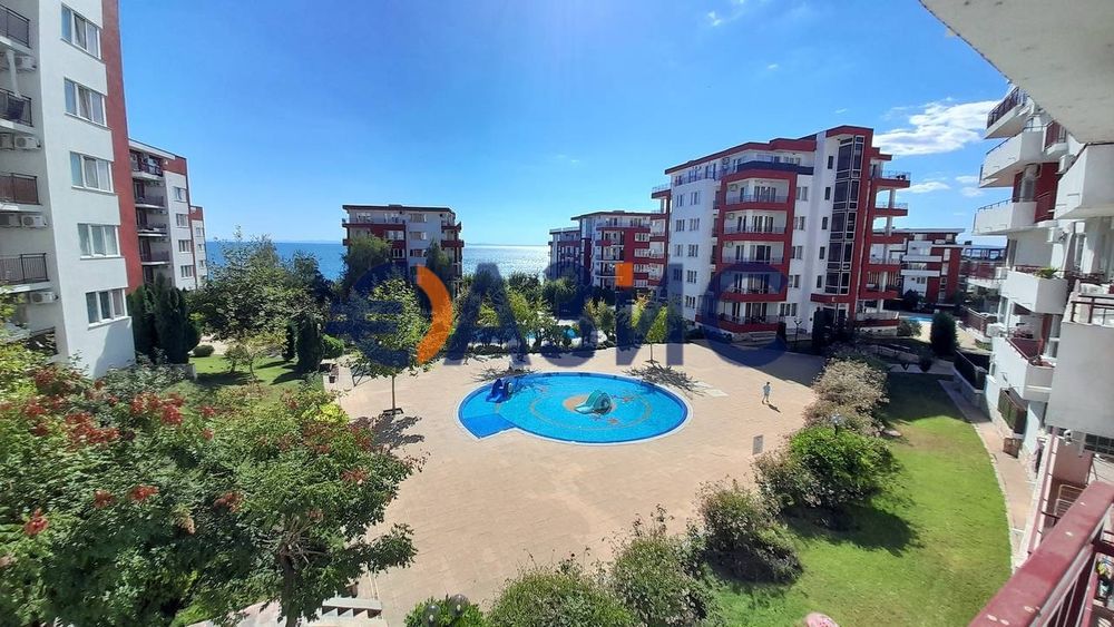 Продава се Тристаен апартамент в Свети Влас - 105 кв.м за 1334 €/кв.м - Снимка #1