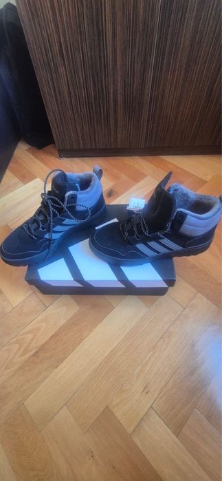 Ghete Adidas Original ,Nepurtati cu eticheta,Marimea42cu 2/3