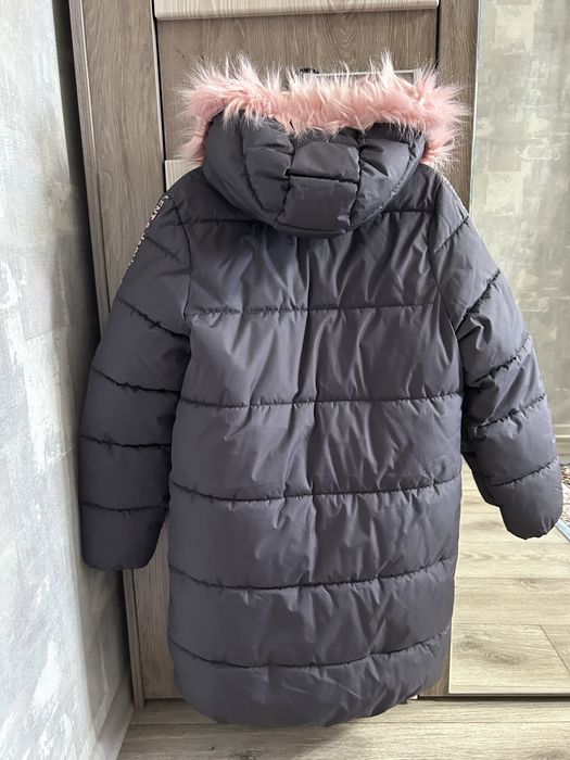 Пуховик на девочку