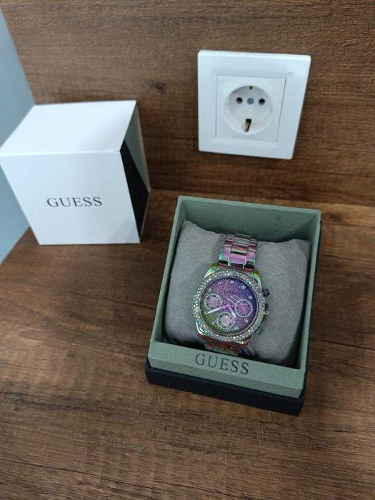 Женски часовник Guess GW0483L5