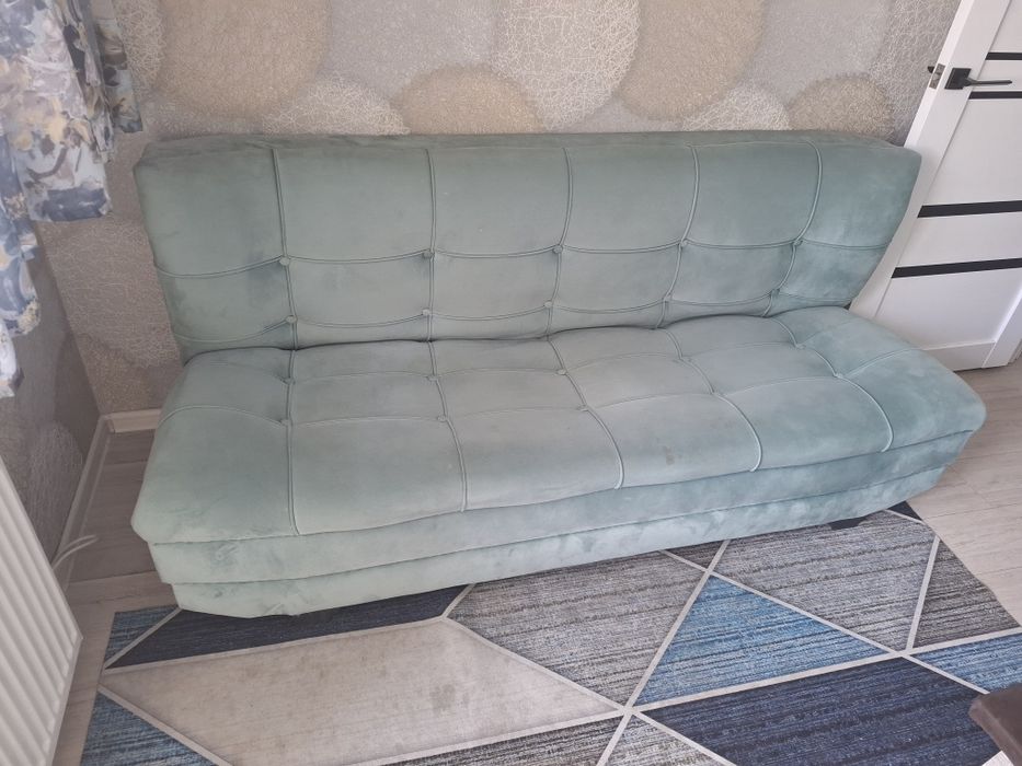 Диван продам за 15000т