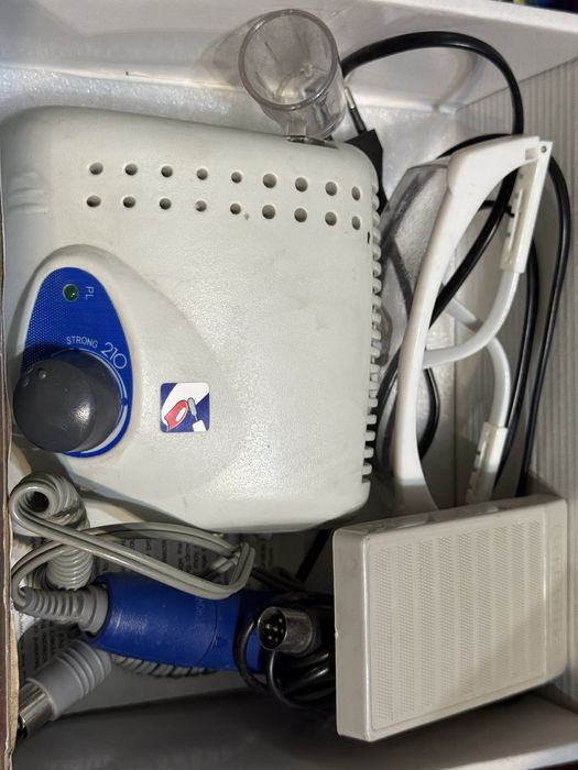 Маникюрный аппарат Strong 210