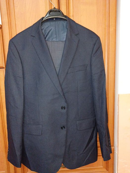 Продам Итальянский мужской костюм