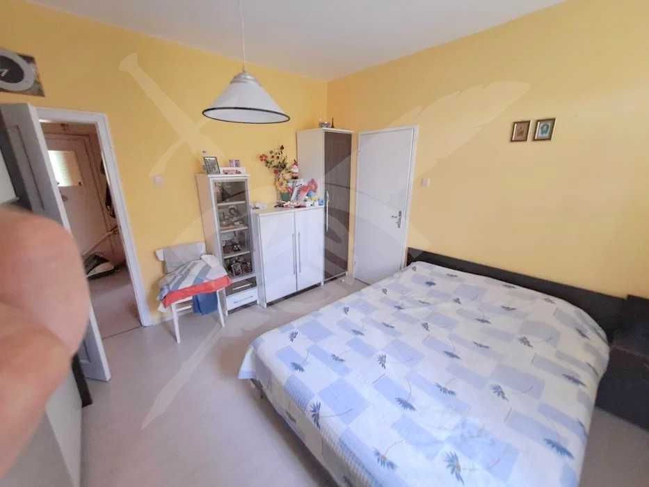 Етаж от къща в полите на Предбалкана! Град Баня 49479