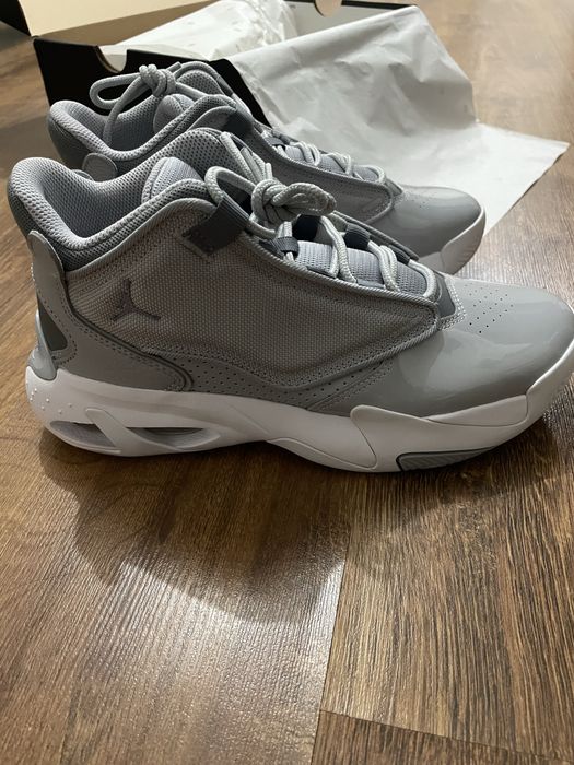 Jordan Max Aura 4
